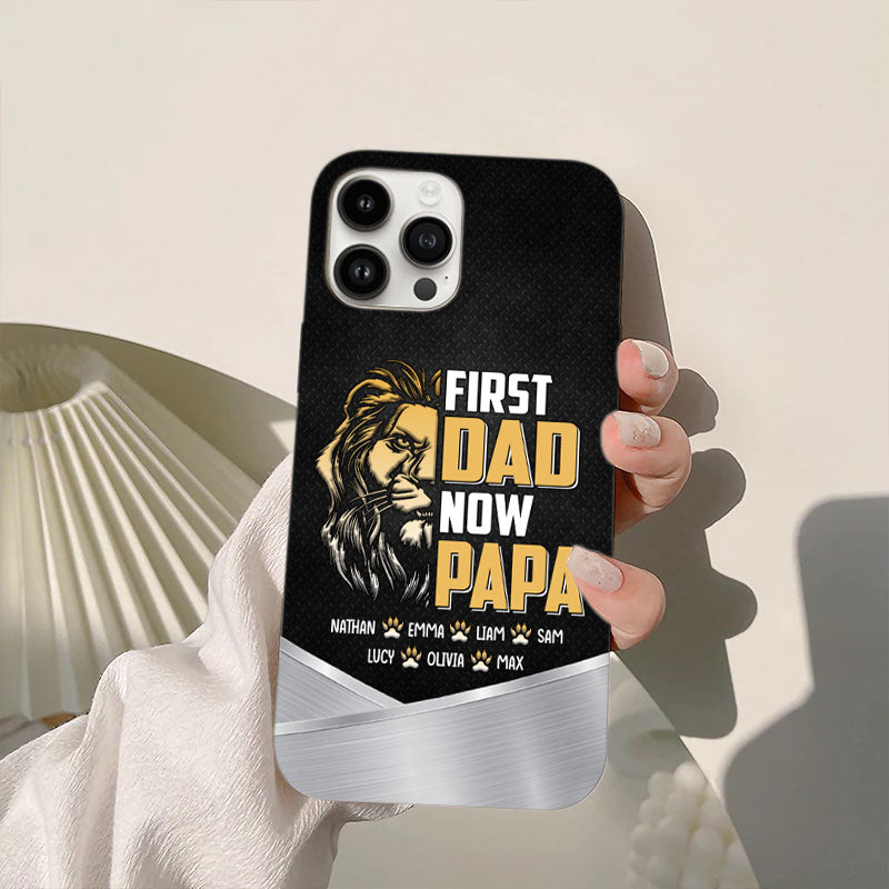 Lion First Dad Now Grandpa Personalized Phone Case - Drive mockup HP28MAR24HL02