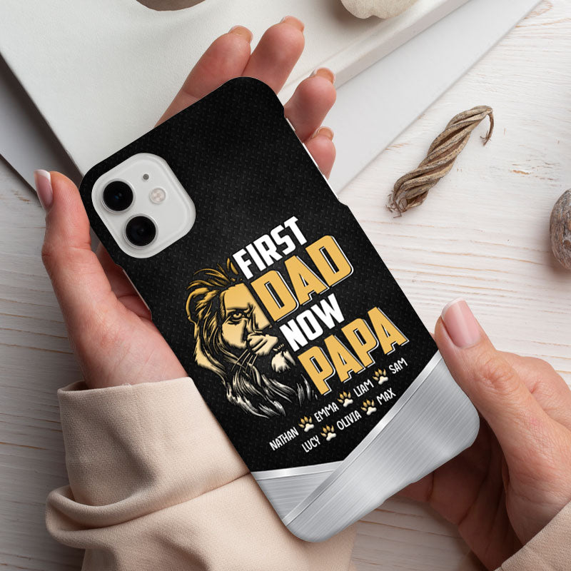 Lion First Dad Now Grandpa Personalized Phone Case - Drive mockup HP28MAR24HL02