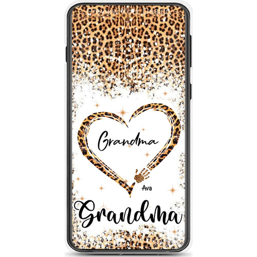 Leopard Pattern Heart With Hands Grandma And Grandkids Personalized Phone Case