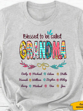 Blessed To be called Grandma Nana Mimi Personalized Hoodie Shirt SC26127