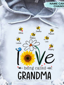 Honey Bees LOVE Being Called Grandma Mommy Auntie Personalized Hoodie Shirt