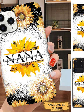 Leopard Sunflower Grandma With Grandkids Nana Mommy Auntie Personalized Phone Case